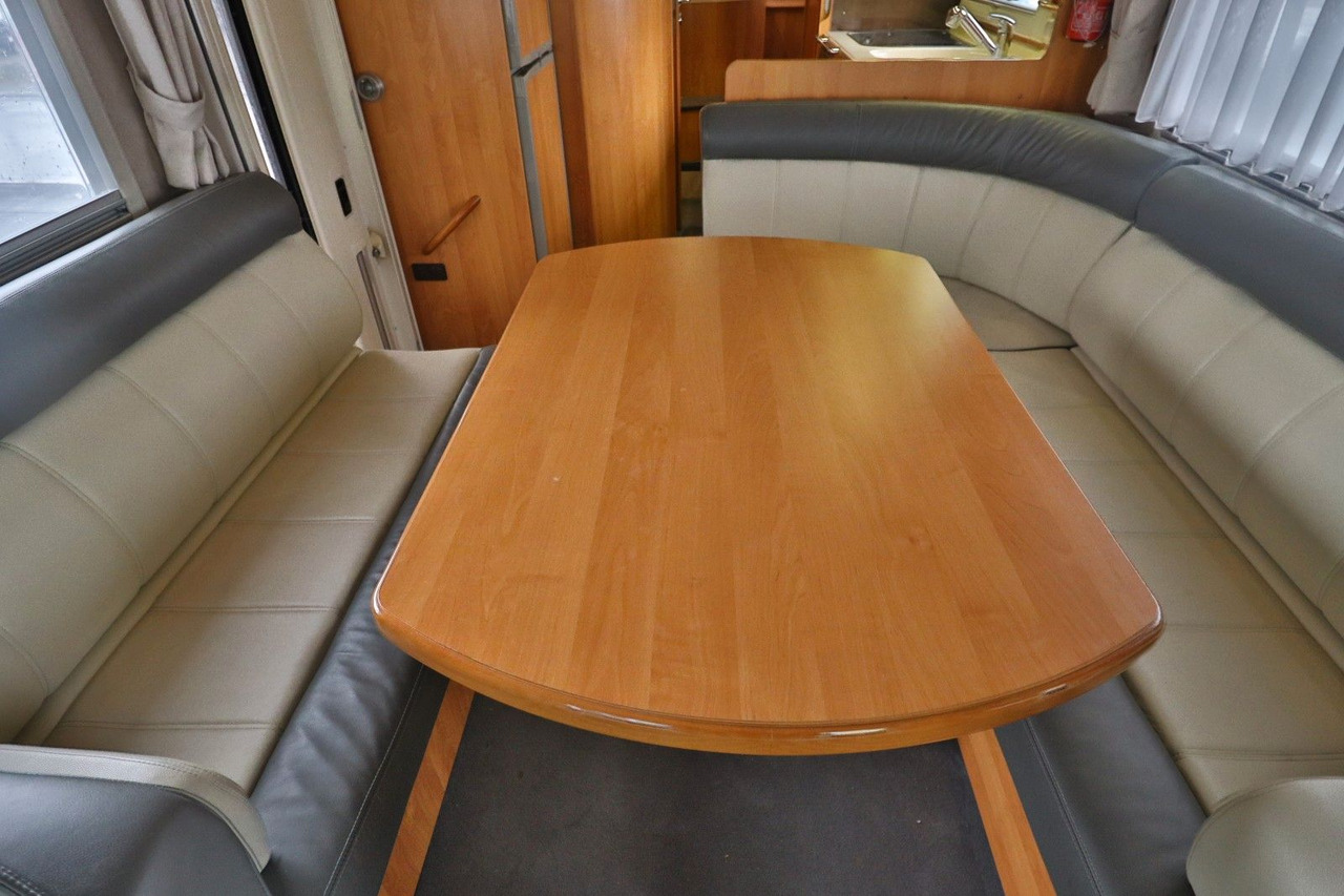 Интегрированный автодом Concorde Charisma I 880 F/Automatik/Festbett/Klima/Solar Concorde Charisma I 880 F/Automatik/Festbett/Klima/Solar: фото 7