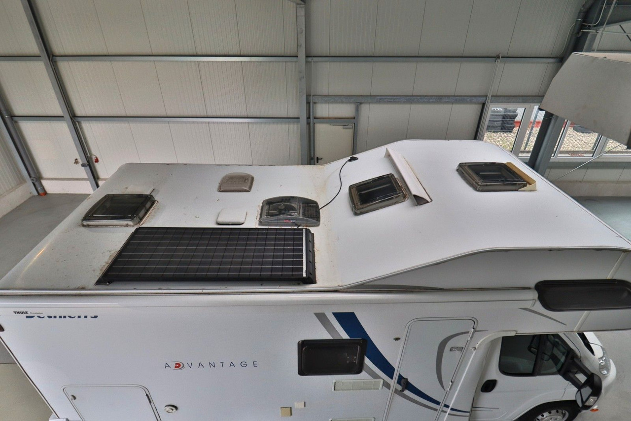 Dethleffs Advantage A 5881 HG/Etagenbetten/Garage/Solar - Альковный автодом: фото 4 Dethleffs Advantage A 5881 HG/Etagenbetten/Garage/Solar - Альковный автодом: фото 4