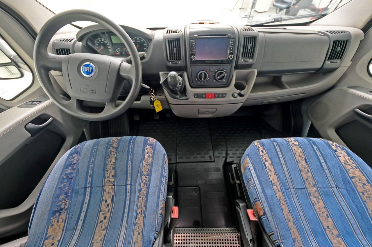LMC Liberty A 700 G/ Festbett/Garage/6 Schlafplätze - Альковный автодом: фото 5 LMC Liberty A 700 G/ Festbett/Garage/6 Schlafplätze - Альковный автодом: фото 5