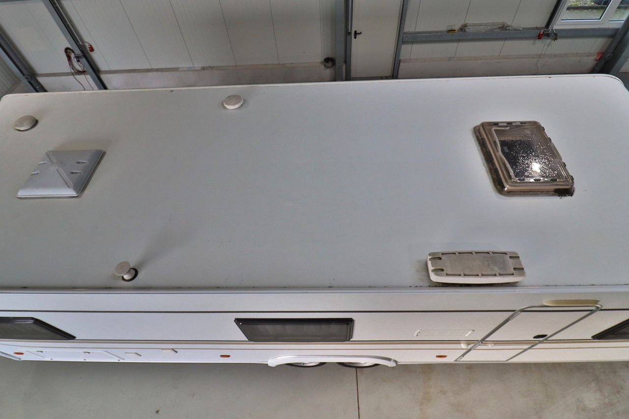 Weinsberg CarOne 740 UDF/Festbett+Etagenbetten/Mover Weinsberg CarOne 740 UDF/Festbett+Etagenbetten/Mover - Прицеп дача: фото 5 Weinsberg CarOne 740 UDF/Festbett+Etagenbetten/Mover Weinsberg CarOne 740 UDF/Festbett+Etagenbetten/Mover - Прицеп дача: фото 5