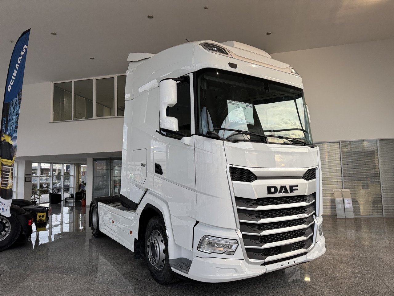 DAF XG480 - Тягач: фото 3 DAF XG480 - Тягач: фото 3