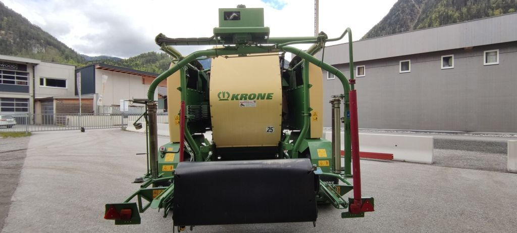 Krone Comprima CV 150 XC (15845) - Пресс-подборщик рулонный: фото 5 Krone Comprima CV 150 XC (15845) - Пресс-подборщик рулонный: фото 5