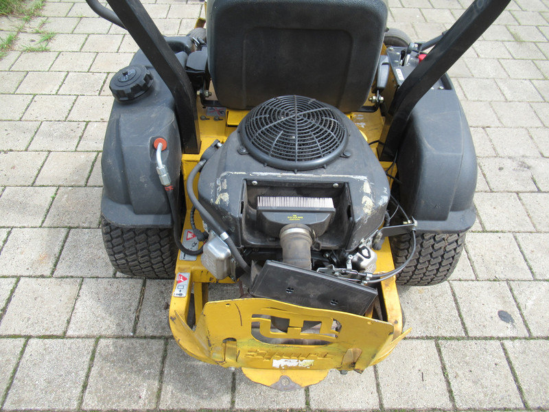 Hustler SPORT 0-Turn Maaier / Mower for parts / Defect - Газонокосилка: фото 4 Hustler SPORT 0-Turn Maaier / Mower for parts / Defect - Газонокосилка: фото 4
