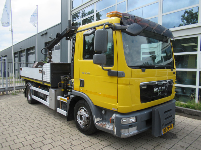 MAN 12.220 4X2 BB EEV + Palfinger PK4501 - Самосвал, Автоманипулятор: фото 4 MAN 12.220 4X2 BB EEV + Palfinger PK4501 - Самосвал, Автоманипулятор: фото 4