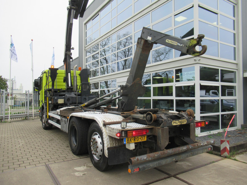 Mercedes-Benz Actros 2532 LTNLA 6X2 Hooklift + Crane, Haak - Kraan - Крюковой мультилифт, Автоманипулятор: фото 5 Mercedes-Benz Actros 2532 LTNLA 6X2 Hooklift + Crane, Haak - Kraan - Крюковой мультилифт, Автоманипулятор: фото 5