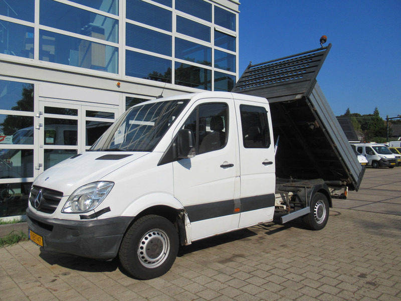 Mercedes-Benz Sprinter 311CDI DOKA Dubbelcabine 3-Z. / S. / W. Kipper Tipper - Малотоннажный самосвал, Грузопассажирский фургон: фото 2 Mercedes-Benz Sprinter 311CDI DOKA Dubbelcabine 3-Z. / S. / W. Kipper Tipper - Малотоннажный самосвал, Грузопассажирский фургон: фото 2