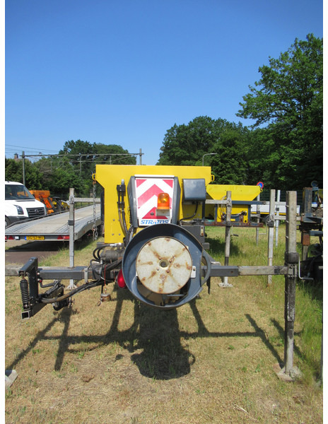 NIDO STRATOS B11-24 PAXN 1,1 m3 + 500L Zoutstrooier Salzstreuer - Разбрасыватель песка/ Соли: фото 2 NIDO STRATOS B11-24 PAXN 1,1 m3 + 500L Zoutstrooier Salzstreuer - Разбрасыватель песка/ Соли: фото 2