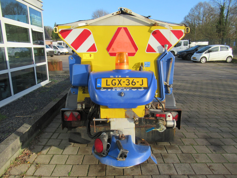 NIDO Stratos B17KR-21 AWCLN-350 1,7m3 + 850 L. Salzstreuer Saltspreader Zoutstrooier - Разбрасыватель песка/ Соли: фото 4 NIDO Stratos B17KR-21 AWCLN-350 1,7m3 + 850 L. Salzstreuer Saltspreader Zoutstrooier - Разбрасыватель песка/ Соли: фото 4