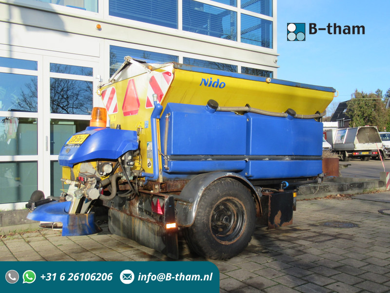 NIDO Stratos B17KR-21 AWCLN-350 1,7m3 + 850 L. Salzstreuer Saltspreader Zoutstrooier - Разбрасыватель песка/ Соли: фото 1 NIDO Stratos B17KR-21 AWCLN-350 1,7m3 + 850 L. Salzstreuer Saltspreader Zoutstrooier - Разбрасыватель песка/ Соли: фото 1