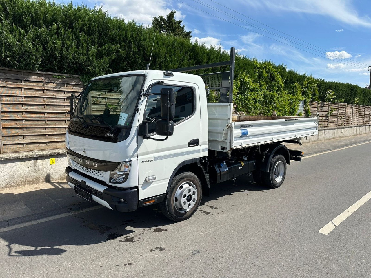 FUSO Canter 7C18/Meiller 3-S-K*Top-Deal!* - Малотоннажный самосвал: фото 1 FUSO Canter 7C18/Meiller 3-S-K*Top-Deal!* - Малотоннажный самосвал: фото 1