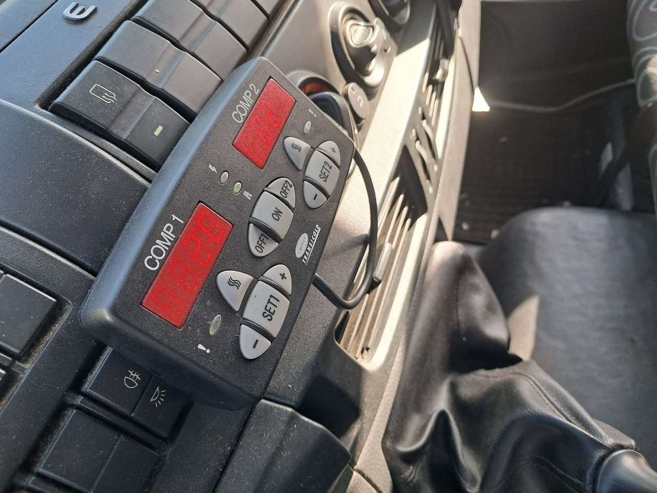 Iveco 100E18, Carrier Xarios 600mt, POLEN! - Рефрижератор: фото 5 Iveco 100E18, Carrier Xarios 600mt, POLEN! - Рефрижератор: фото 5