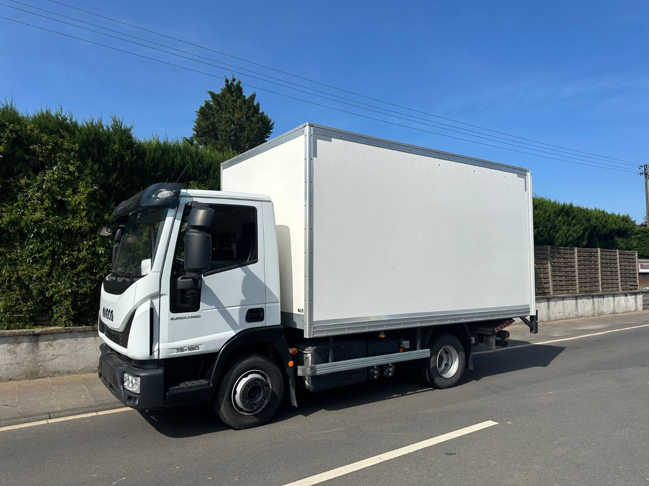 Iveco Eurocargo 75E19/Tüv neu/Koffer/LBW 1000kg/ - Малотоннажный фургон: фото 1 Iveco Eurocargo 75E19/Tüv neu/Koffer/LBW 1000kg/ - Малотоннажный фургон: фото 1