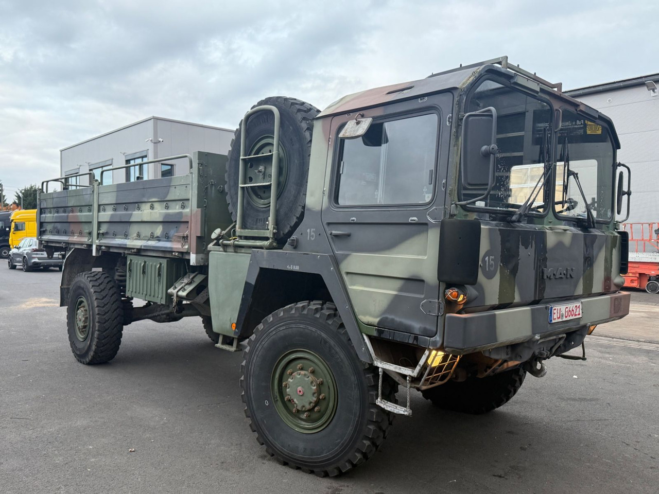 MAN KAT 1 5T MIL GL 4x4 , Pritsche, Allrad, viel neu - Грузовик бортовой/ Платформа: фото 4 MAN KAT 1 5T MIL GL 4x4 , Pritsche, Allrad, viel neu - Грузовик бортовой/ Платформа: фото 4