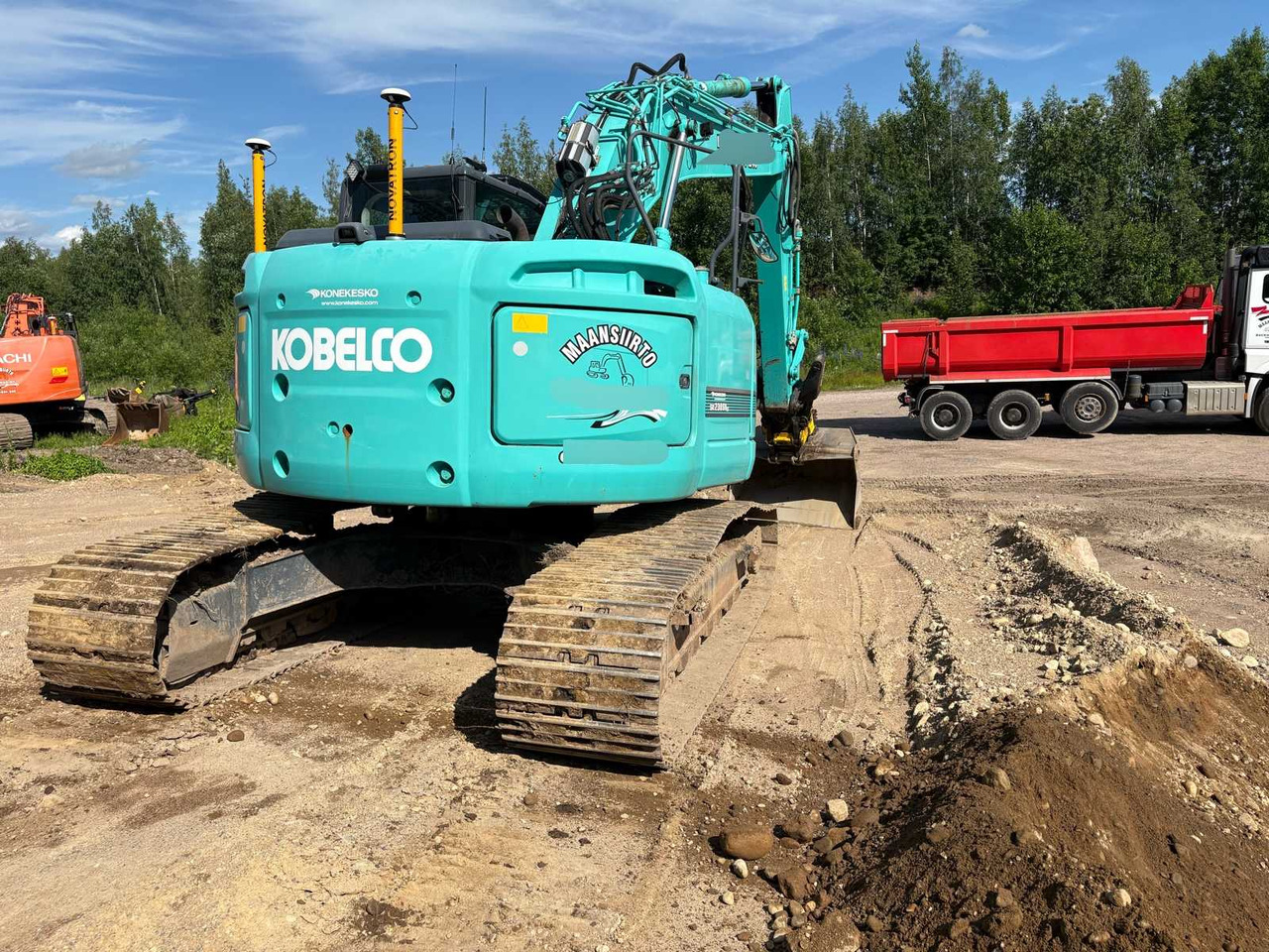 Crawler excavator Kobelco SK 230 SR LC-3 + 3D machine control system - Гусеничный экскаватор: фото 4 Crawler excavator Kobelco SK 230 SR LC-3 + 3D machine control system - Гусеничный экскаватор: фото 4