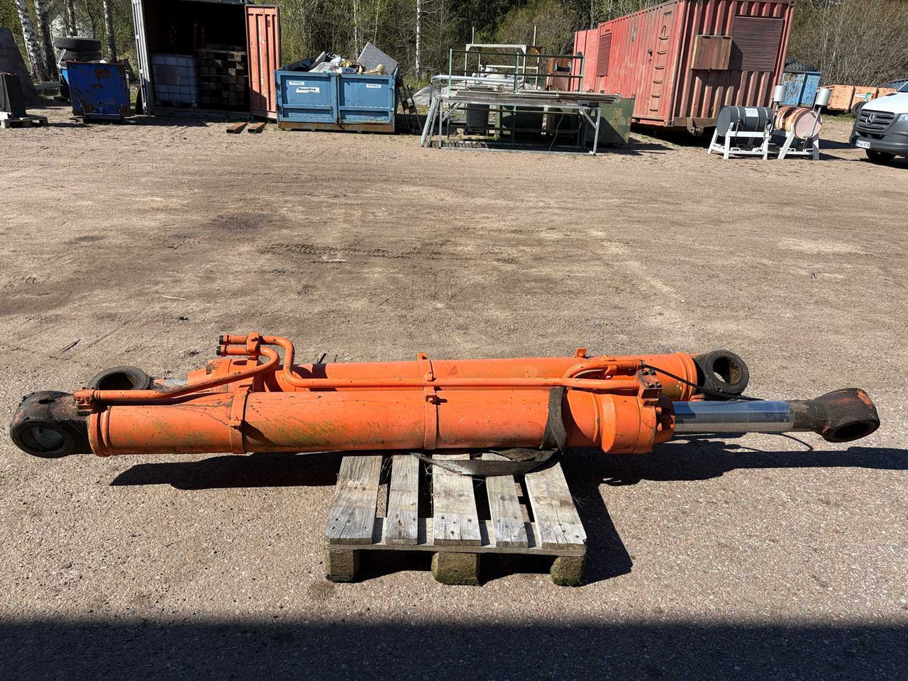 Hitachi ZX650 LHC Boom Cylinders 2 pcs - Гидравлический цилиндр для Экскаваторов: фото 5 Hitachi ZX650 LHC Boom Cylinders 2 pcs - Гидравлический цилиндр для Экскаваторов: фото 5