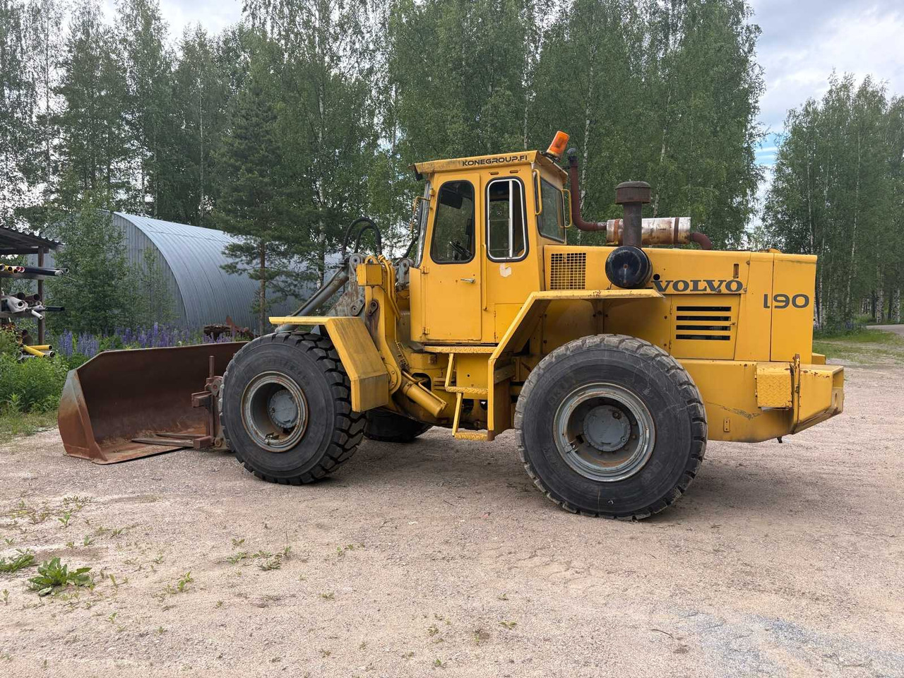 Wheel loader Volvo BM L90 5.5 - Колёсный погрузчик: фото 3 Wheel loader Volvo BM L90 5.5 - Колёсный погрузчик: фото 3