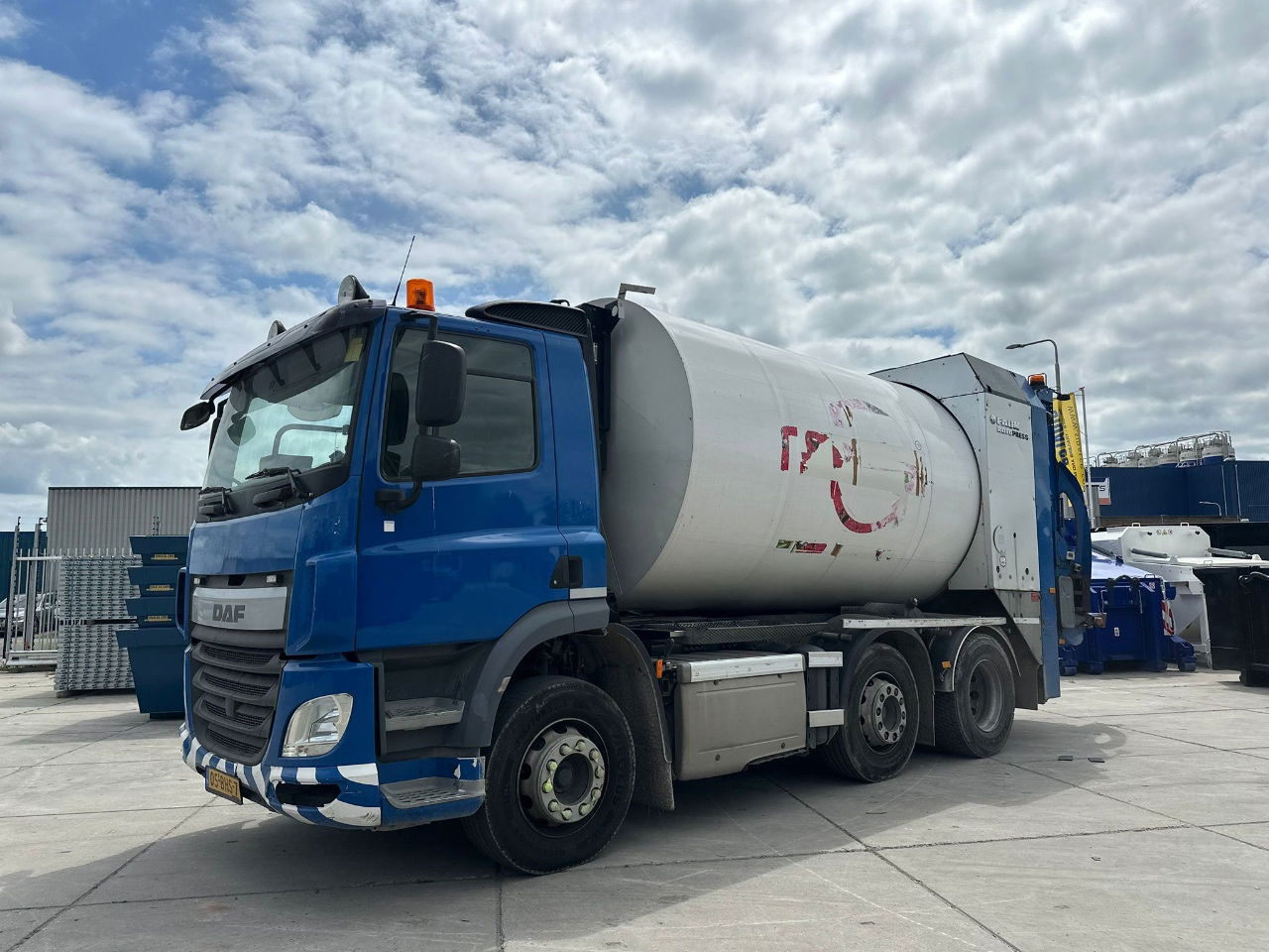 DAF CF 290 FAG - Мусоровоз: фото 1 DAF CF 290 FAG - Мусоровоз: фото 1