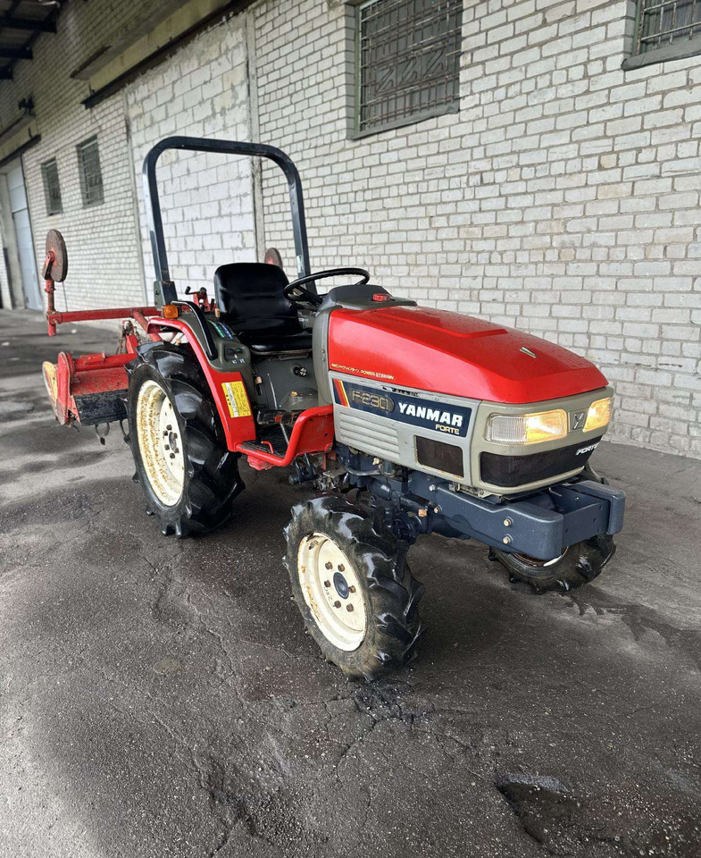 Yanmar F230 - Трактор: фото 2 Yanmar F230 - Трактор: фото 2