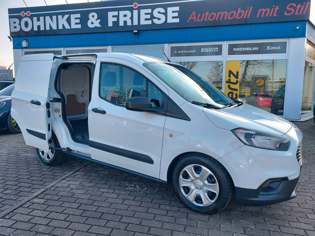 Ford Transit Courier Trend Klima Hundefänger - Микроавтобус, Пассажирский фургон: фото 1 Ford Transit Courier Trend Klima Hundefänger - Микроавтобус, Пассажирский фургон: фото 1