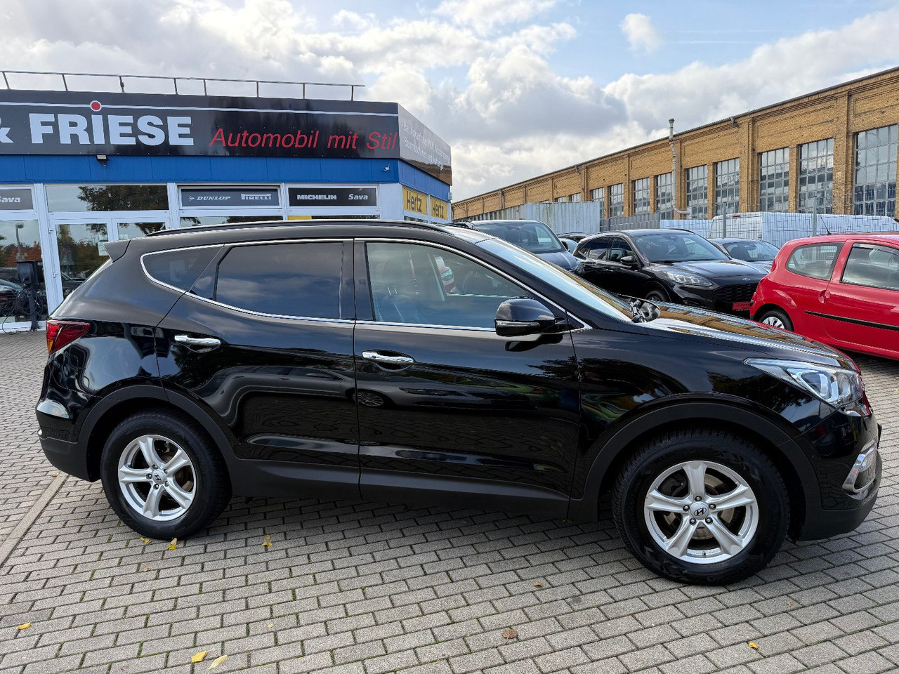Hyundai Santa Fe blue Premium 4WD XENON LED NAVI LEDER - Внедорожник: фото 3 Hyundai Santa Fe blue Premium 4WD XENON LED NAVI LEDER - Внедорожник: фото 3