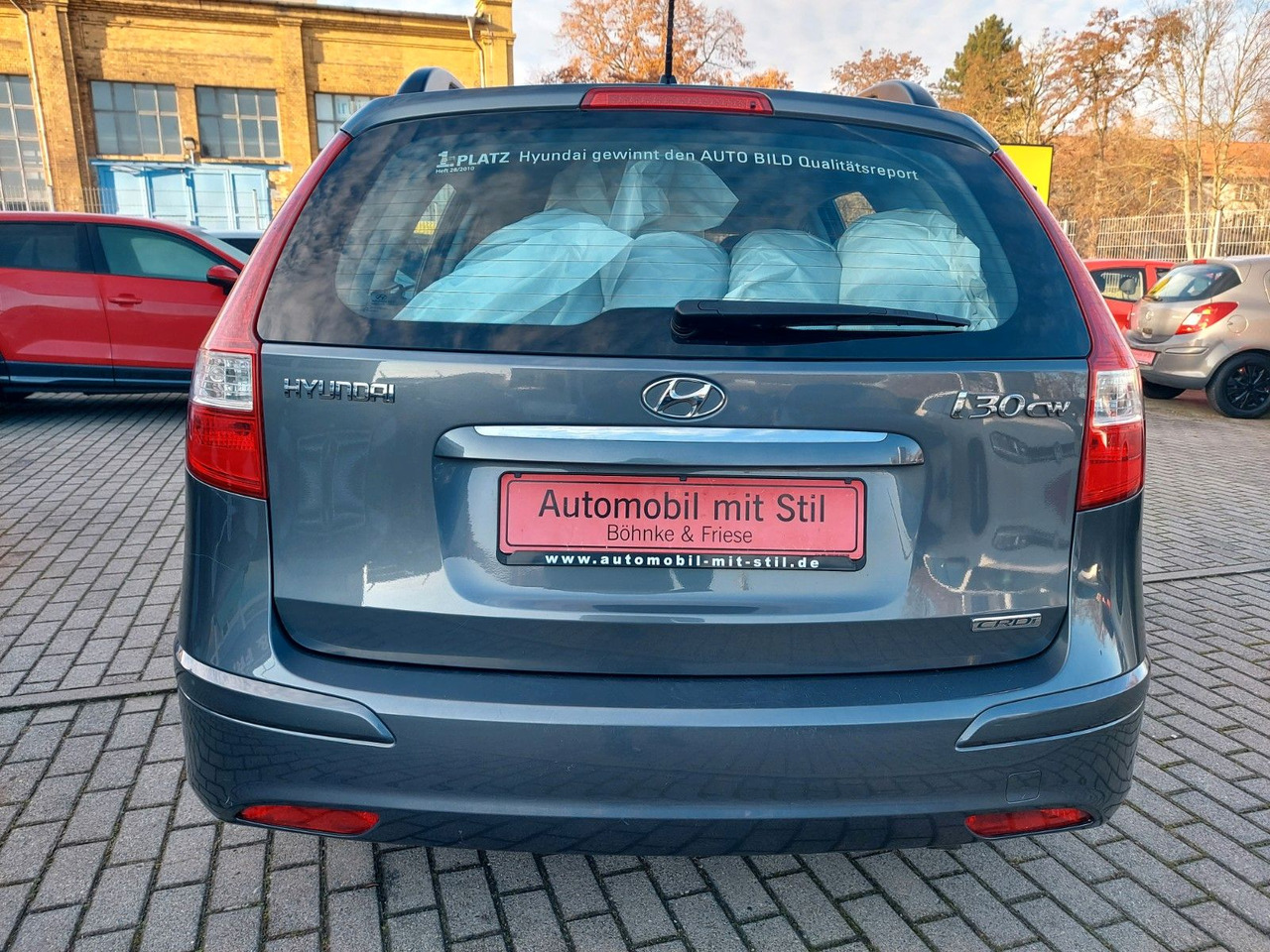 Hyundai i30 cw FIFA WM Edition Klima Sitzheizung - Универсал: фото 5 Hyundai i30 cw FIFA WM Edition Klima Sitzheizung - Универсал: фото 5