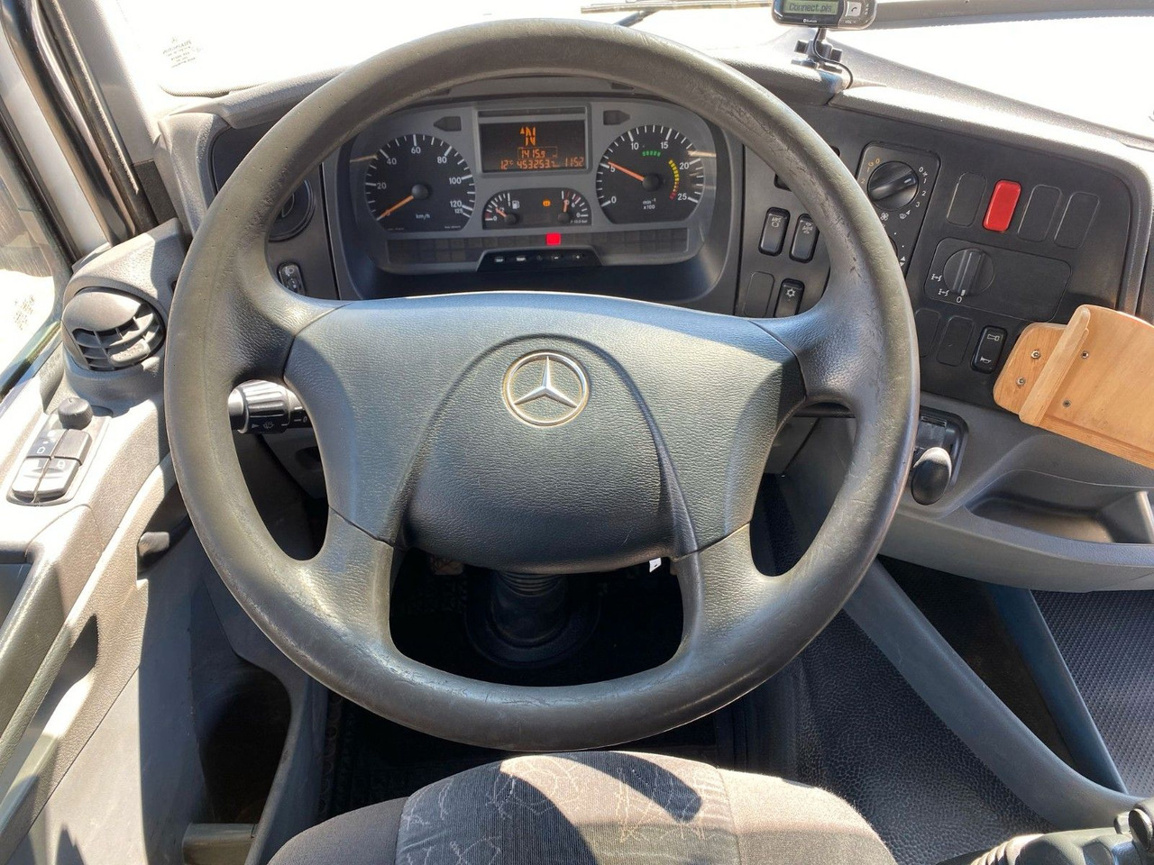 Самосвал Mercedes-Benz Axor 2 C 4-Achser 3243 8x4 KLIMA RETARDER MEILER: фото 11 Самосвал Mercedes-Benz Axor 2 C 4-Achser 3243 8x4 KLIMA RETARDER MEILER: фото 11