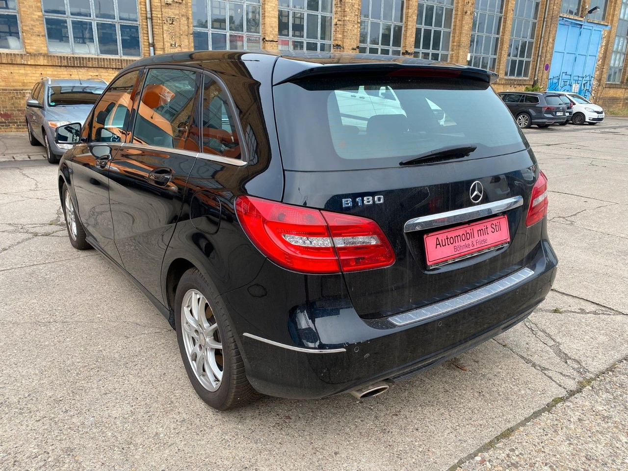 Mercedes-Benz B 180 B -Klasse B 180 Autom. Xenon Navi - Седан: фото 4 Mercedes-Benz B 180 B -Klasse B 180 Autom. Xenon Navi - Седан: фото 4