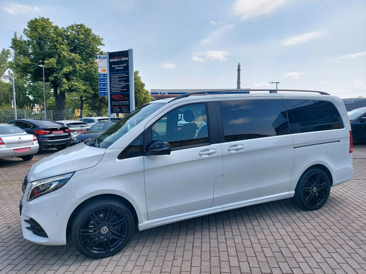 Пассажирский фургон Mercedes-Benz V 300 V -Klasse EDITION 2020 4MATIC lang AMG: фото 16
