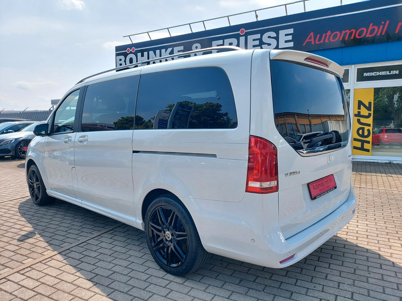 Пассажирский фургон Mercedes-Benz V 300 V -Klasse EDITION 2020 4MATIC lang AMG: фото 12