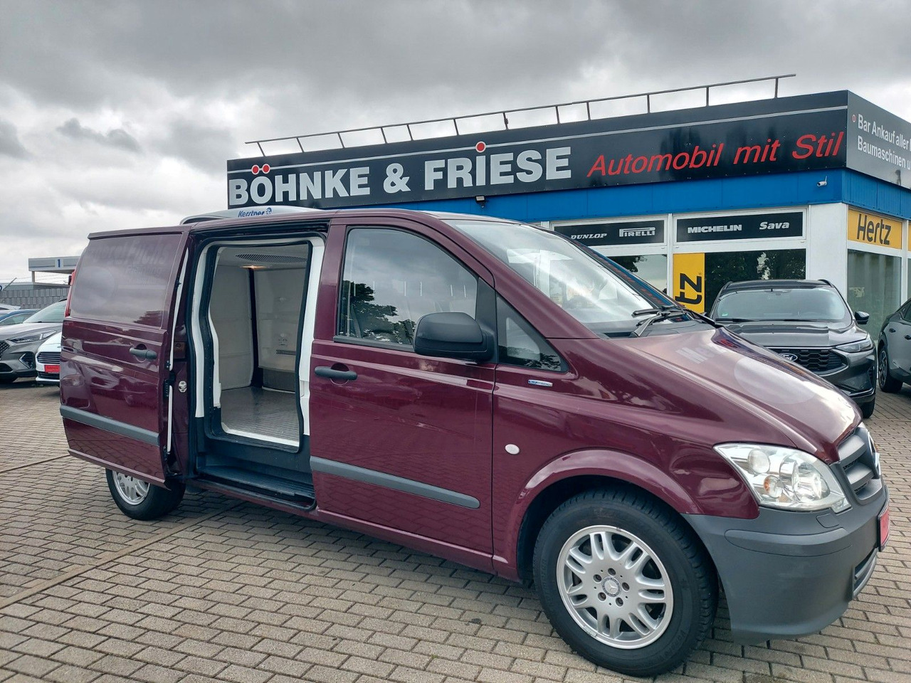 Mercedes-Benz Vito 116 CDI Lang Kühler Cooler KERSTNER 220V - Малотоннажный рефрижератор: фото 1 Mercedes-Benz Vito 116 CDI Lang Kühler Cooler KERSTNER 220V - Малотоннажный рефрижератор: фото 1