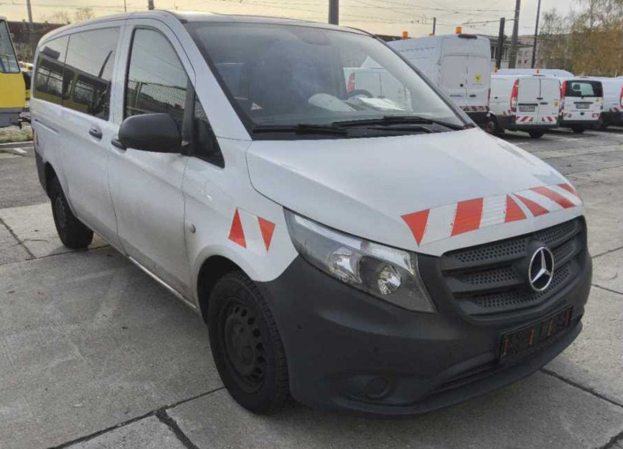Mercedes-Benz Vito Tourer 114CDI Lang TOURER KLIMA 10 /26 TÜV - Пассажирский фургон: фото 2 Mercedes-Benz Vito Tourer 114CDI Lang TOURER KLIMA 10 /26 TÜV - Пассажирский фургон: фото 2