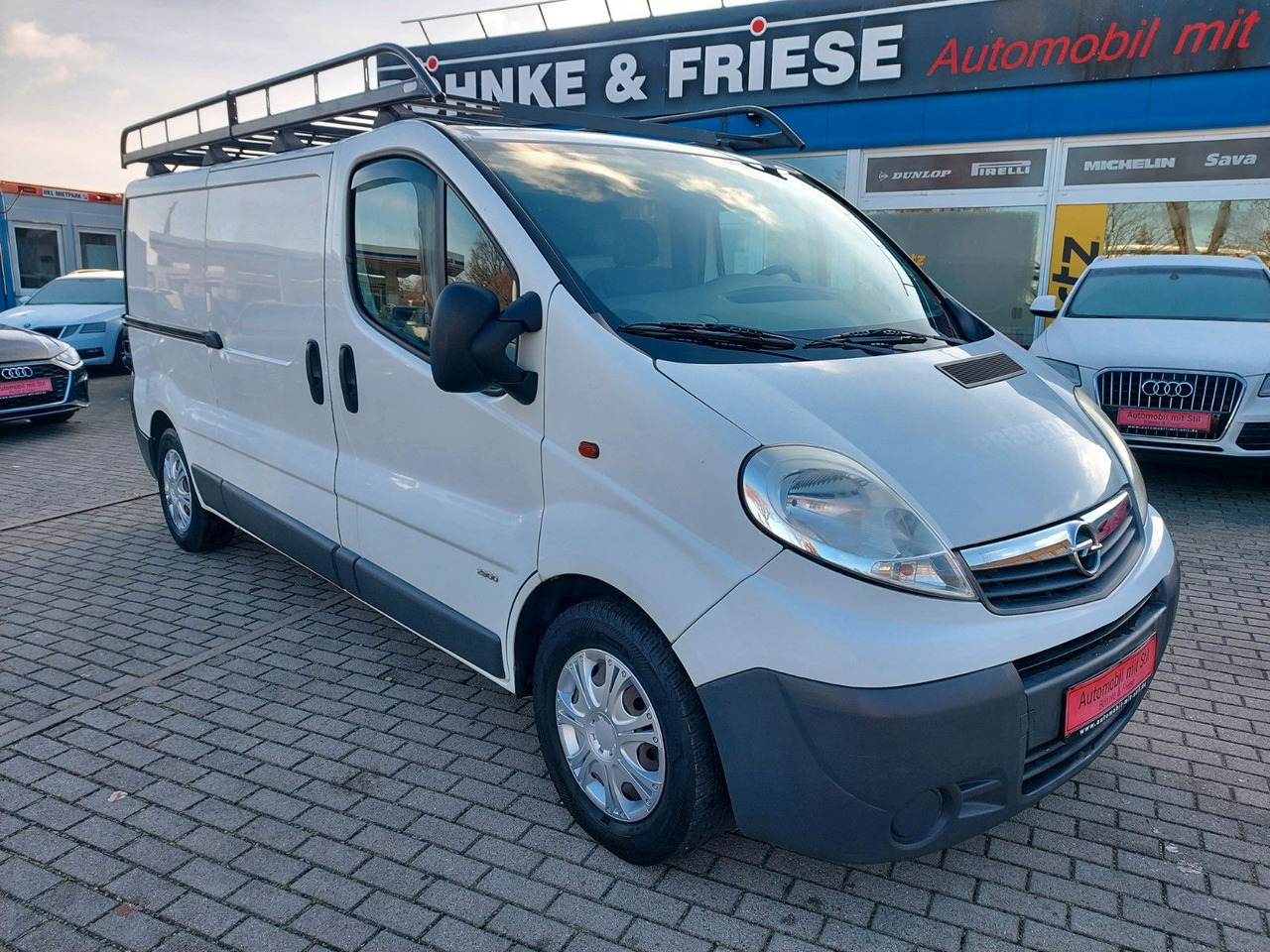 Opel Vivaro Kasten Kombi L2H1 2,9t Klima - Пассажирский фургон: фото 1 Opel Vivaro Kasten Kombi L2H1 2,9t Klima - Пассажирский фургон: фото 1