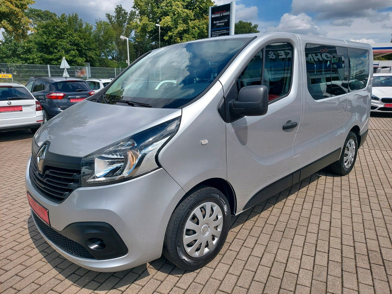 Renault Trafic Combi L1H1 2,7t  Expression Klima - Пассажирский фургон: фото 4 Renault Trafic Combi L1H1 2,7t  Expression Klima - Пассажирский фургон: фото 4