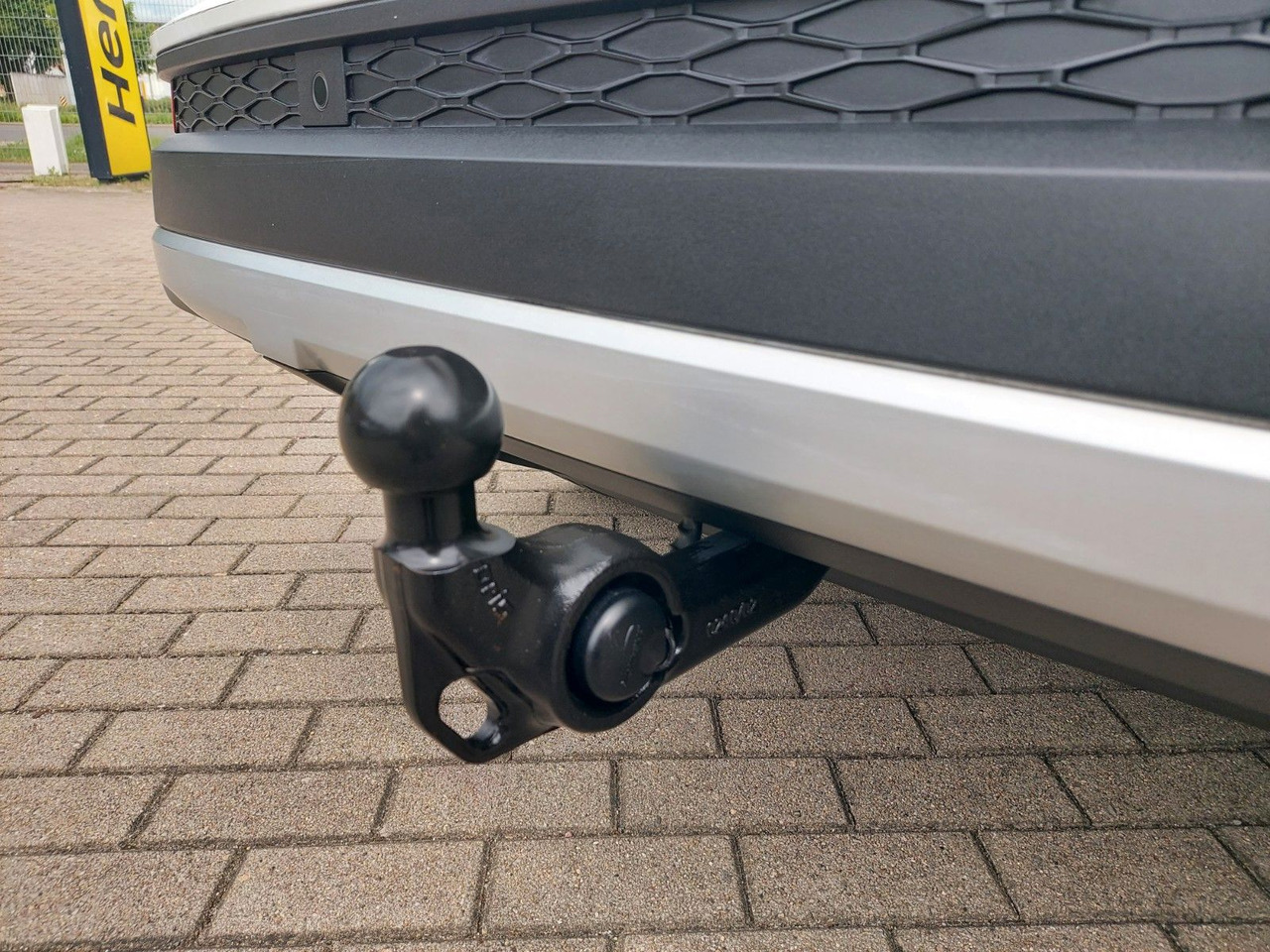 Seat Ateca Style 4Drive 4x4 Radar ACC Standheizung - Внедорожник: фото 2 Seat Ateca Style 4Drive 4x4 Radar ACC Standheizung - Внедорожник: фото 2