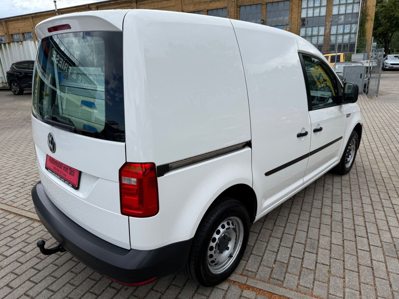 Volkswagen Caddy Nfz Kasten 4Motion KLIMA NAVI 10/25 TÜV - Пассажирский фургон: фото 4 Volkswagen Caddy Nfz Kasten 4Motion KLIMA NAVI 10/25 TÜV - Пассажирский фургон: фото 4