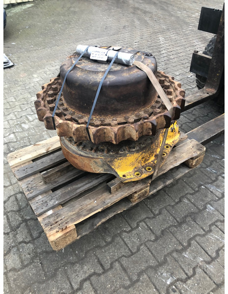Komatsu D65-15 Final Drive OEM 14X2700310 - Бортовой редуктор: фото 1 Komatsu D65-15 Final Drive OEM 14X2700310 - Бортовой редуктор: фото 1