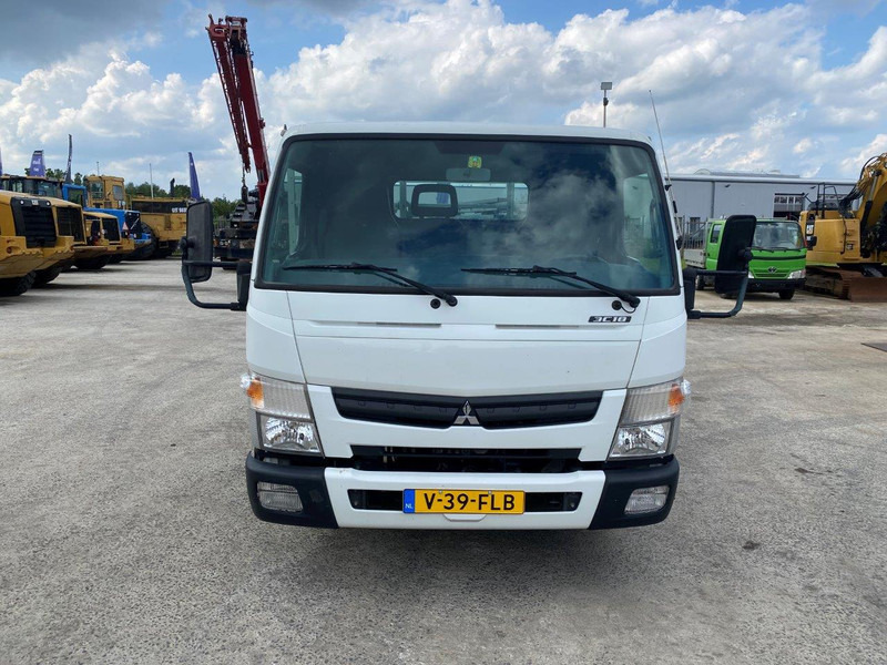 Mitsubishi Fuso Canter 3C18 NVT - Малотоннажный бортовой грузовик: фото 4 Mitsubishi Fuso Canter 3C18 NVT - Малотоннажный бортовой грузовик: фото 4