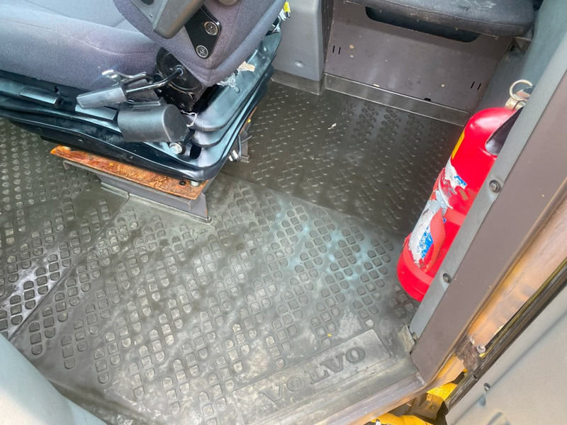 Volvo A 30 D 6x6 dumper articulated hauler - Внедорожный самосвал: фото 5 Volvo A 30 D 6x6 dumper articulated hauler - Внедорожный самосвал: фото 5