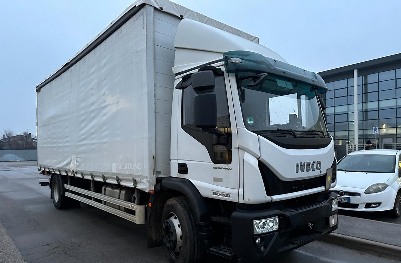 Iveco 180 e 28 e6 centina teli scorrevoli e sponda - Тентованный грузовик: фото 1 Iveco 180 e 28 e6 centina teli scorrevoli e sponda - Тентованный грузовик: фото 1