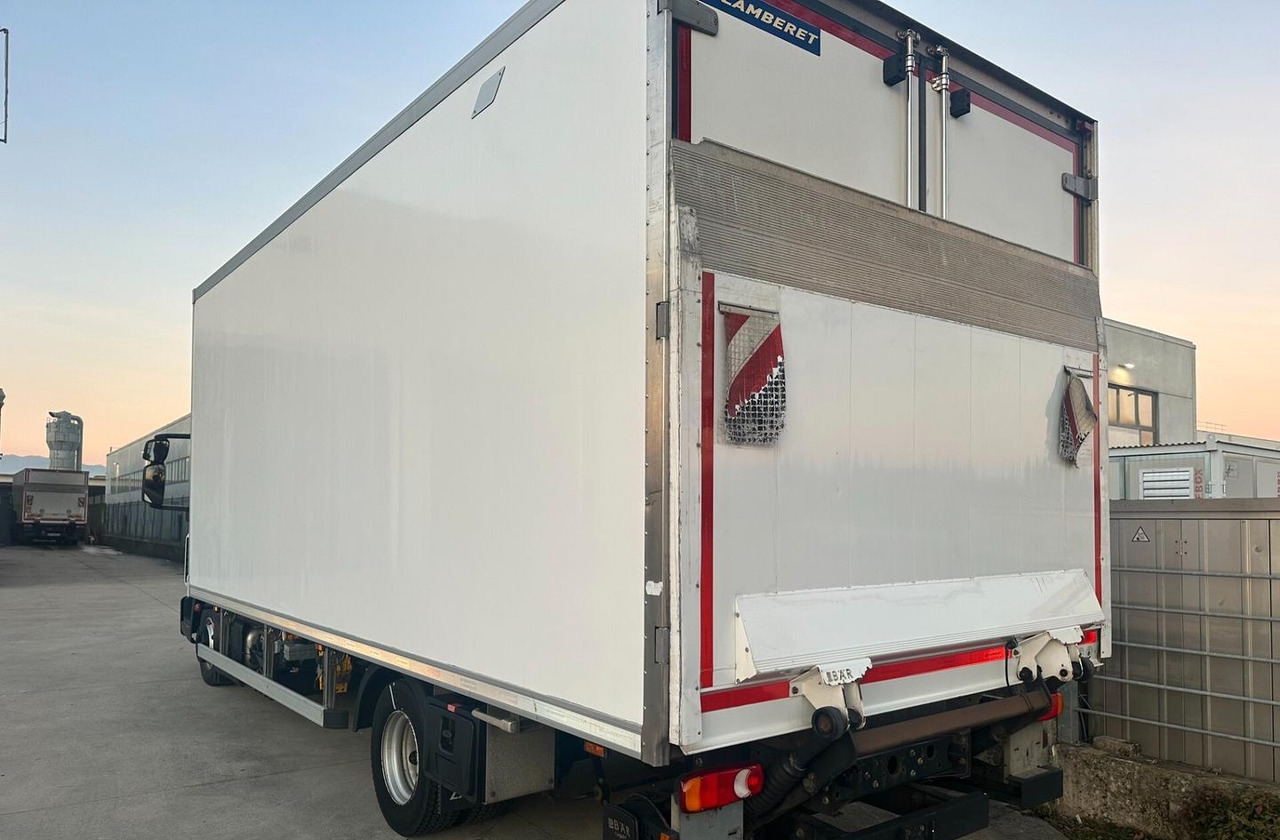 Iveco 75 E 19 P FURGONE ISOTERMICO E SPONDA - Рефрижератор: фото 3 Iveco 75 E 19 P FURGONE ISOTERMICO E SPONDA - Рефрижератор: фото 3