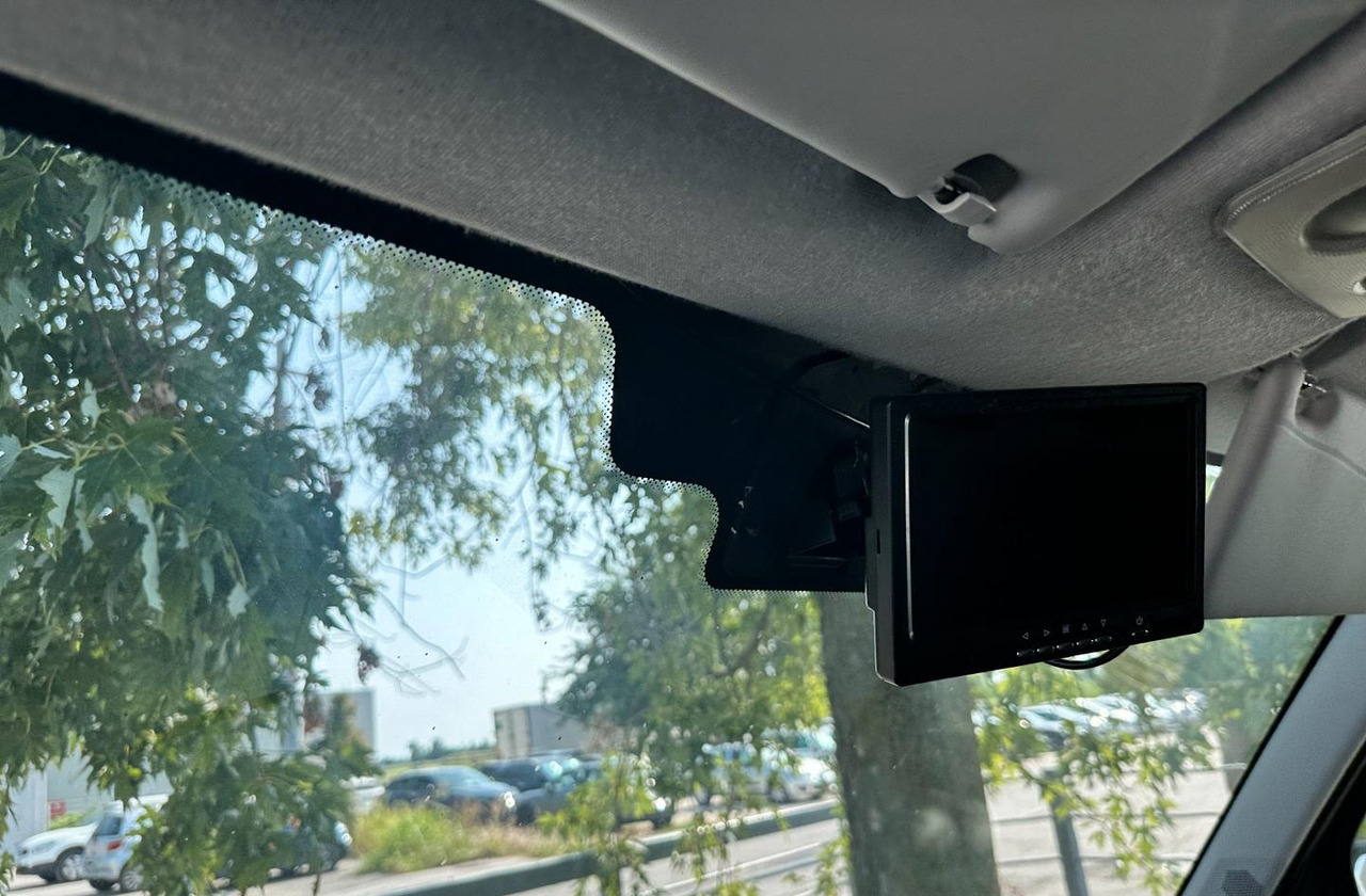 Iveco daily 35s14 passo lungo - Цельнометаллический фургон: фото 4 Iveco daily 35s14 passo lungo - Цельнометаллический фургон: фото 4