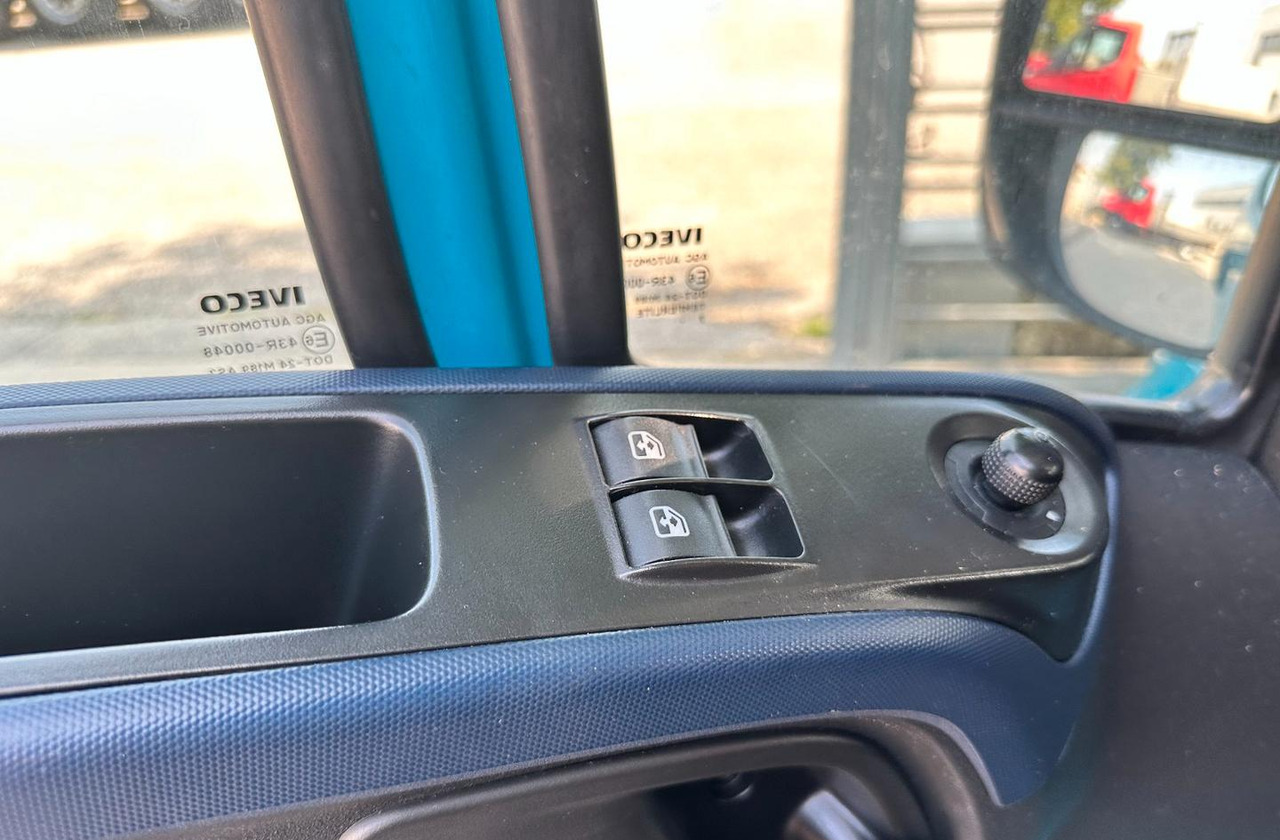 Iveco daily 35s14 passo lungo - Цельнометаллический фургон: фото 5 Iveco daily 35s14 passo lungo - Цельнометаллический фургон: фото 5