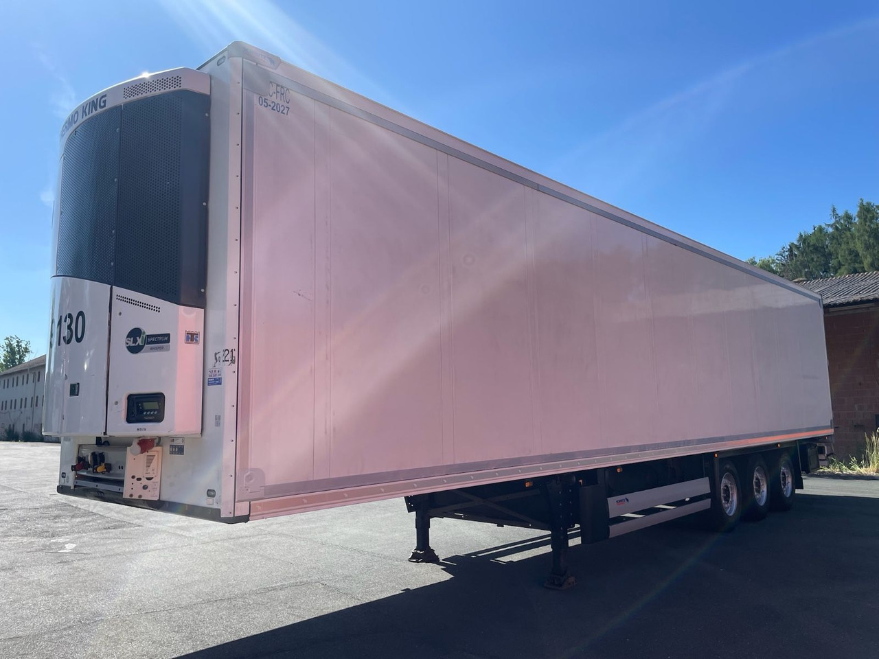 Schmitz Cargobull SCB*S3B /TÜV04-26/LikeNew/2195h/Multi-Temp/13,4m - Полуприцеп-рефрижератор: фото 3 Schmitz Cargobull SCB*S3B /TÜV04-26/LikeNew/2195h/Multi-Temp/13,4m - Полуприцеп-рефрижератор: фото 3