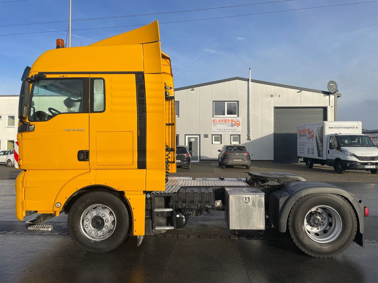 MAN TGX 18.500 4x2 BLS/Retarder/StandAC/48t/ACC/EU6c - Тягач: фото 4 MAN TGX 18.500 4x2 BLS/Retarder/StandAC/48t/ACC/EU6c - Тягач: фото 4