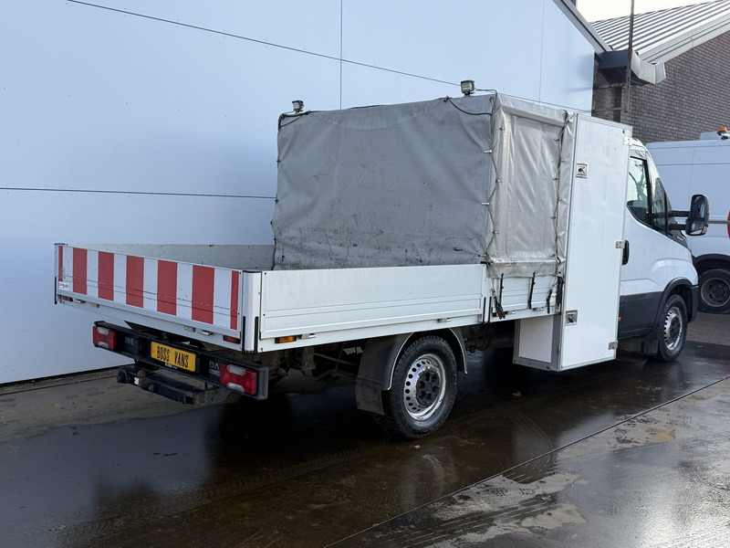 Iveco Daily 35S16 2.3 Automaat Open Laadbak Airco Adaptieve Cruise Control Standkachel 3.5t Trekhaak Navigatie Camera Pickup Pritische - Малотоннажный бортовой грузовик: фото 4 Iveco Daily 35S16 2.3 Automaat Open Laadbak Airco Adaptieve Cruise Control Standkachel 3.5t Trekhaak Navigatie Camera Pickup Pritische - Малотоннажный бортовой грузовик: фото 4
