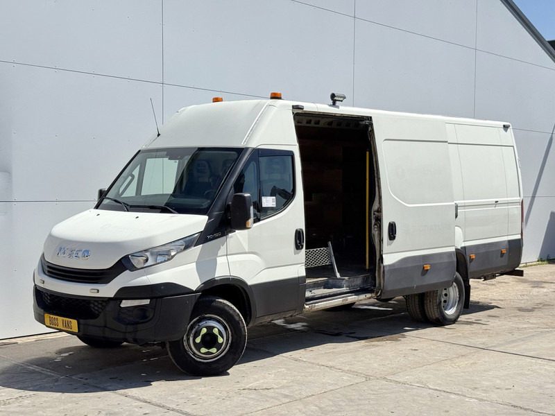 Iveco Daily 70C18 3.0L L4H2 Dubbellucht Airco Cruise Control Dubbele Schuif Oprijplaat Trekhaak Camera Tachograaf - Цельнометаллический фургон: фото 2 Iveco Daily 70C18 3.0L L4H2 Dubbellucht Airco Cruise Control Dubbele Schuif Oprijplaat Trekhaak Camera Tachograaf - Цельнометаллический фургон: фото 2