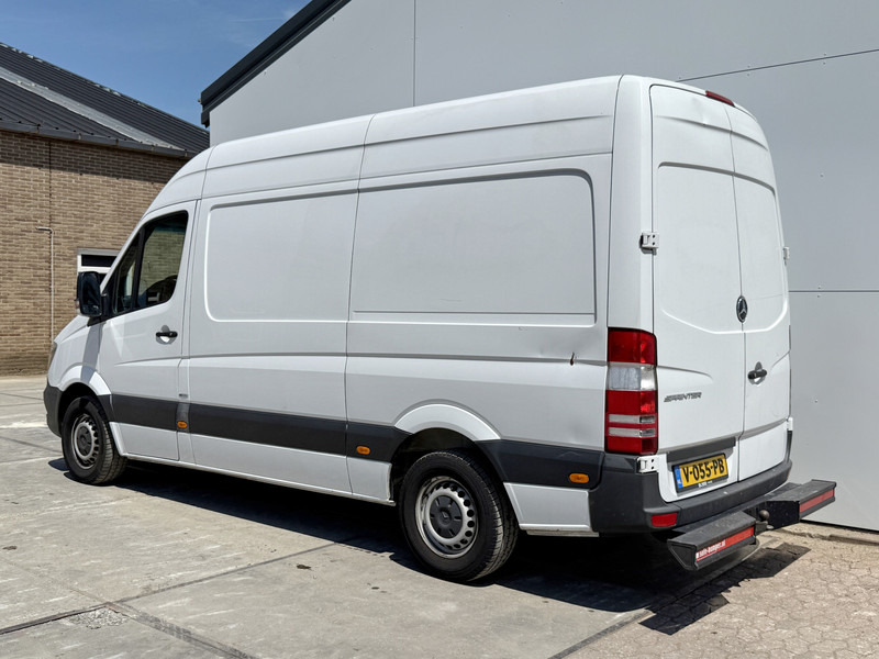 Mercedes-Benz Sprinter 211 2.2 CDI Automaat L2H2 Climate Control Trekhaak Navigatie - Легковой фургон: фото 2 Mercedes-Benz Sprinter 211 2.2 CDI Automaat L2H2 Climate Control Trekhaak Navigatie - Легковой фургон: фото 2
