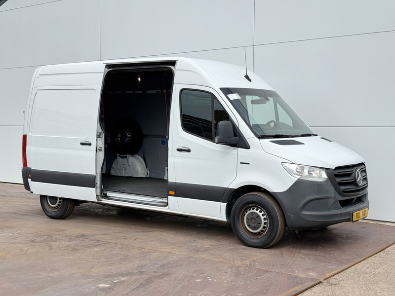 Mercedes-Benz eSprinter 312 - Binnenkort verwacht! L2H2 100% Elektrisch 55kWh 168km WLTP 80kw Snelladen Climate Control Camera Stoelverwarming - Цельнометаллический фургон, Электрический фургон: фото 5 Mercedes-Benz eSprinter 312 - Binnenkort verwacht! L2H2 100% Elektrisch 55kWh 168km WLTP 80kw Snelladen Climate Control Camera Stoelverwarming - Цельнометаллический фургон, Электрический фургон: фото 5