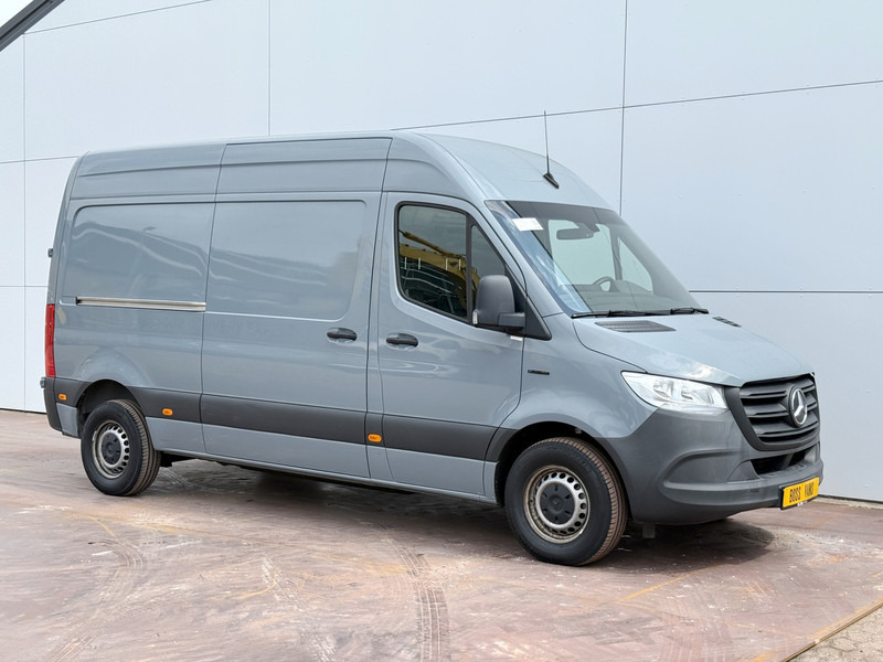 Mercedes-Benz eSprinter 312 L2H2 Elektrisch 41kWh 120pk Climate Control Camera Stoelverwarming - Цельнометаллический фургон, Электрический фургон: фото 4 Mercedes-Benz eSprinter 312 L2H2 Elektrisch 41kWh 120pk Climate Control Camera Stoelverwarming - Цельнометаллический фургон, Электрический фургон: фото 4