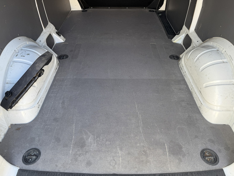 Volkswagen E-Transporter 113PK L2H1 138KM WLTP 37,3kWh 100% Elektrisch ABT E-transporter Snelladen Airco Camera Carplay в лизинг Volkswagen E-Transporter 113PK L2H1 138KM WLTP 37,3kWh 100% Elektrisch ABT E-transporter Snelladen Airco Camera Carplay: фото 13